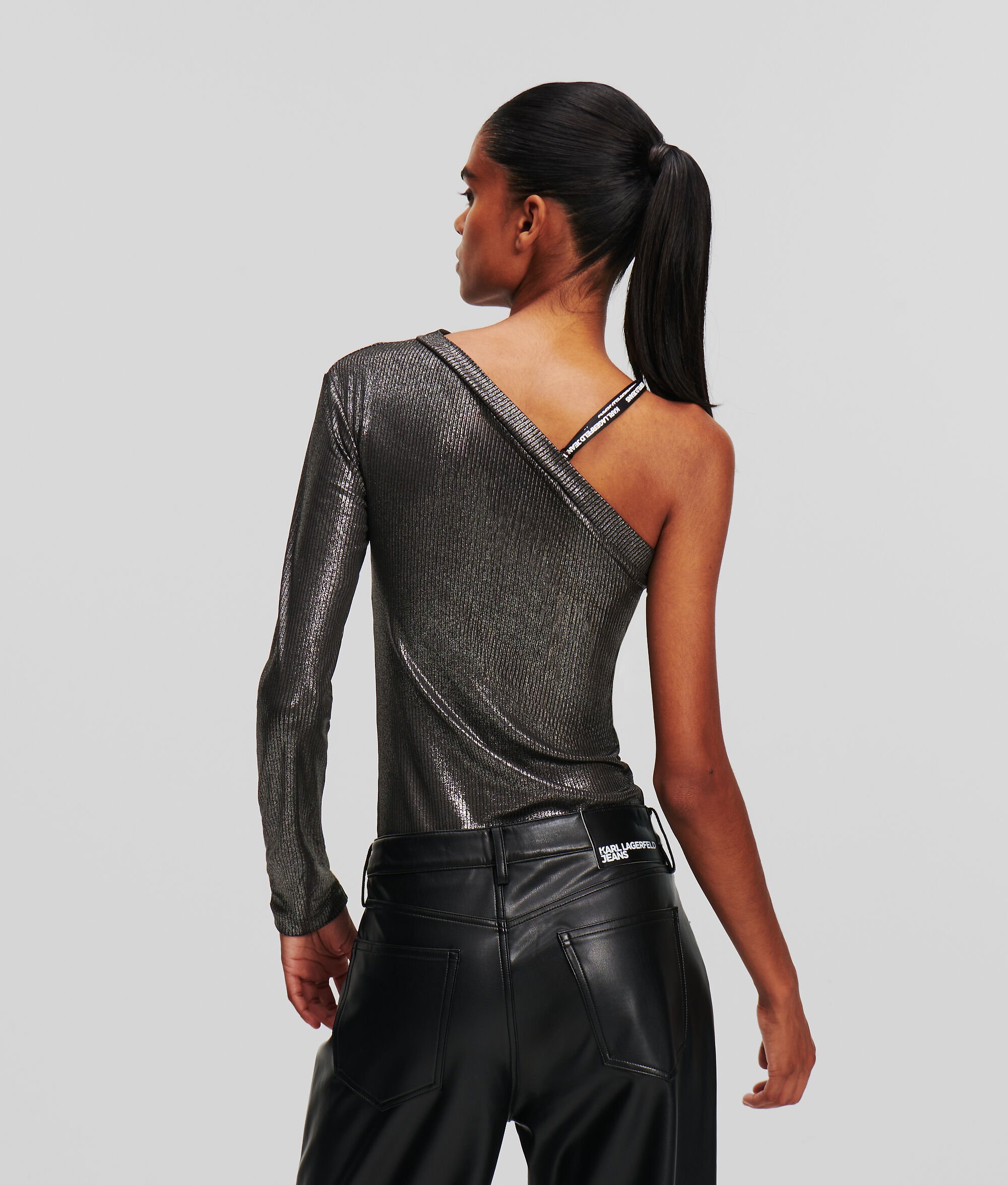 (image for) Concise KLJ METALLIC ONE-SHOULDER TOP